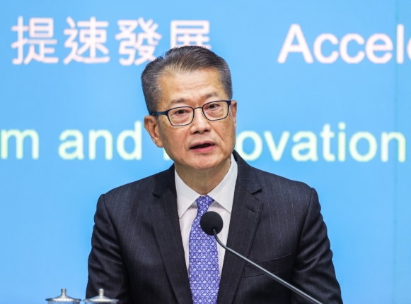 陳茂波明赴上海出席論壇 見證簽署《滬港國際金融中心協同發展行動方案》